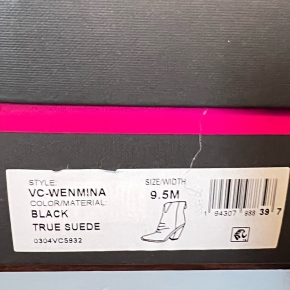 Vince Camuto Wenmina Black Suede Heel Pointed Modern Western Bootie NEW - Picture 14 of 14